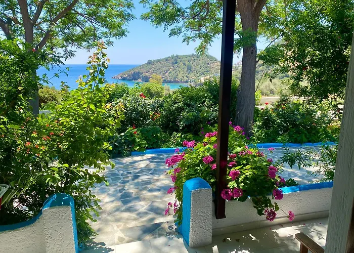 Studios Ioanna Limnionas Samos