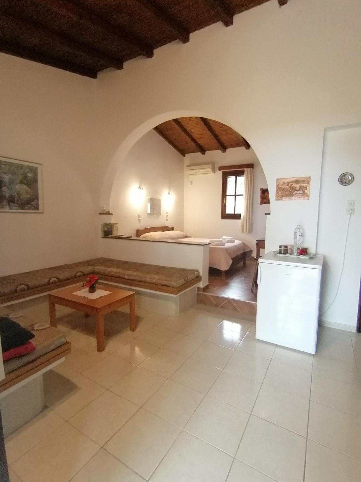 Apartment Ioanna Limnionas Samos Marathokampos
